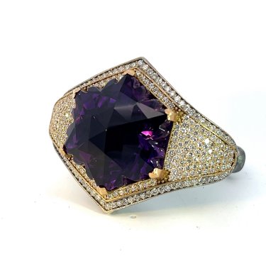 Ring in 18k and sterling silver with 9.0 ct. amethyst and diamonds, price on request; Alp Sagnak 