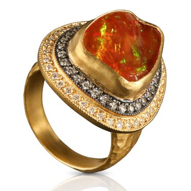 Ring in 24k yellow gold with Mexican fire opal and diamonds, price on request; Kurtulan