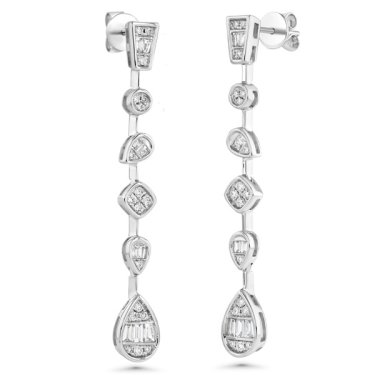 Earrings in 14k white gold with 1.4 cts. t.w. diamonds