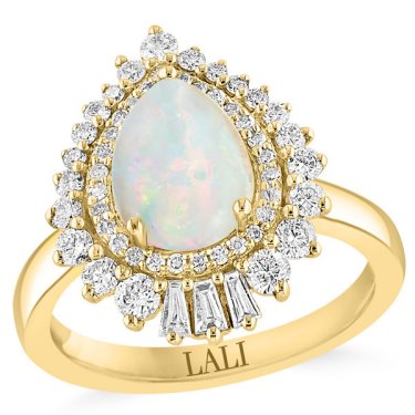 Ring in 14k yellow gold with pear-shape Australian opal and diamonds