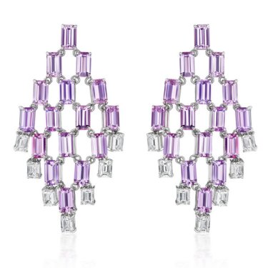 Drop earrings in 18k white gold