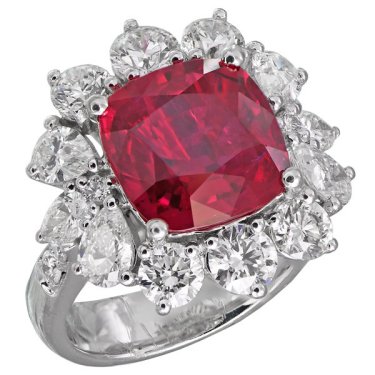 Ring in platinum
