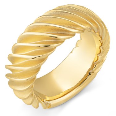 Ring in 14k yellow gold, price on request; Breuning